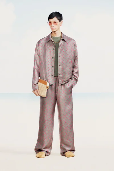Look 32